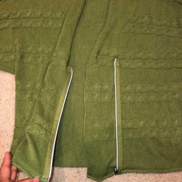 New Directions Sweater/Top - Picture 5 of 7